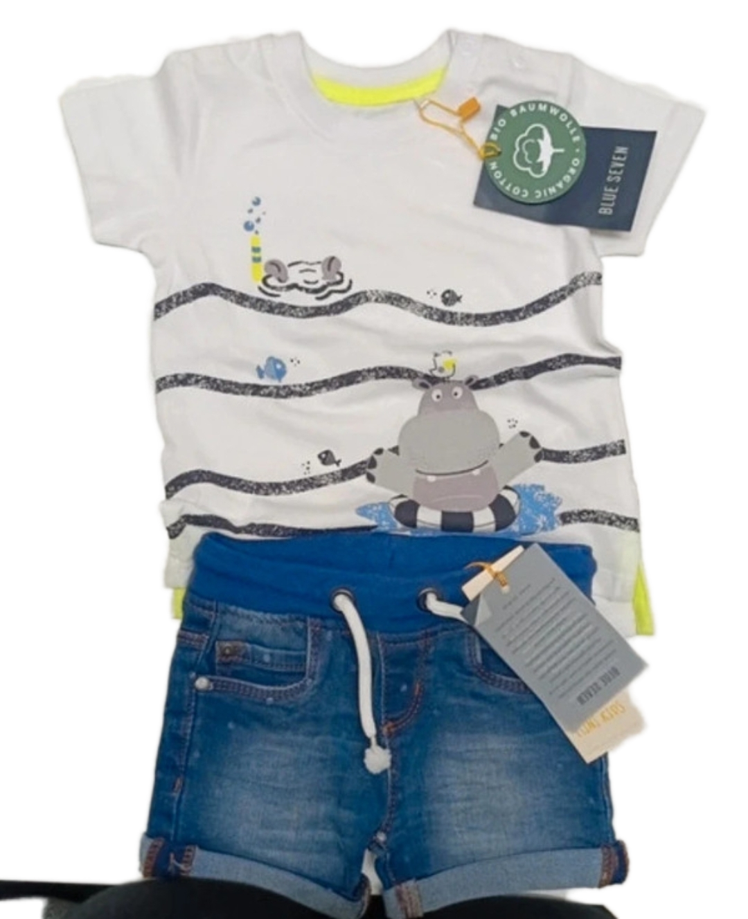 Tuta intera tg.6anno